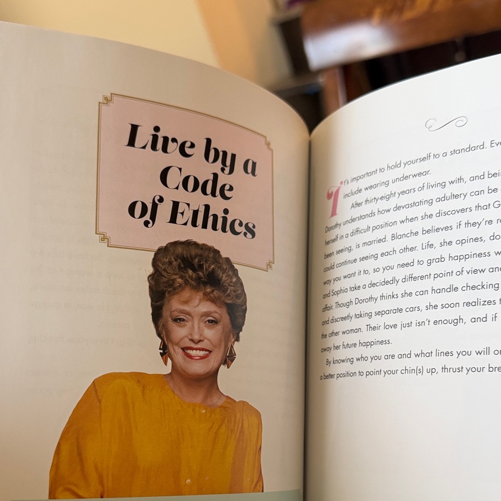 Golden Girls Life Lessons Book - Picture 11 of 12